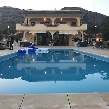 B&B Santa Lucia Manfredonia Exteriör bild