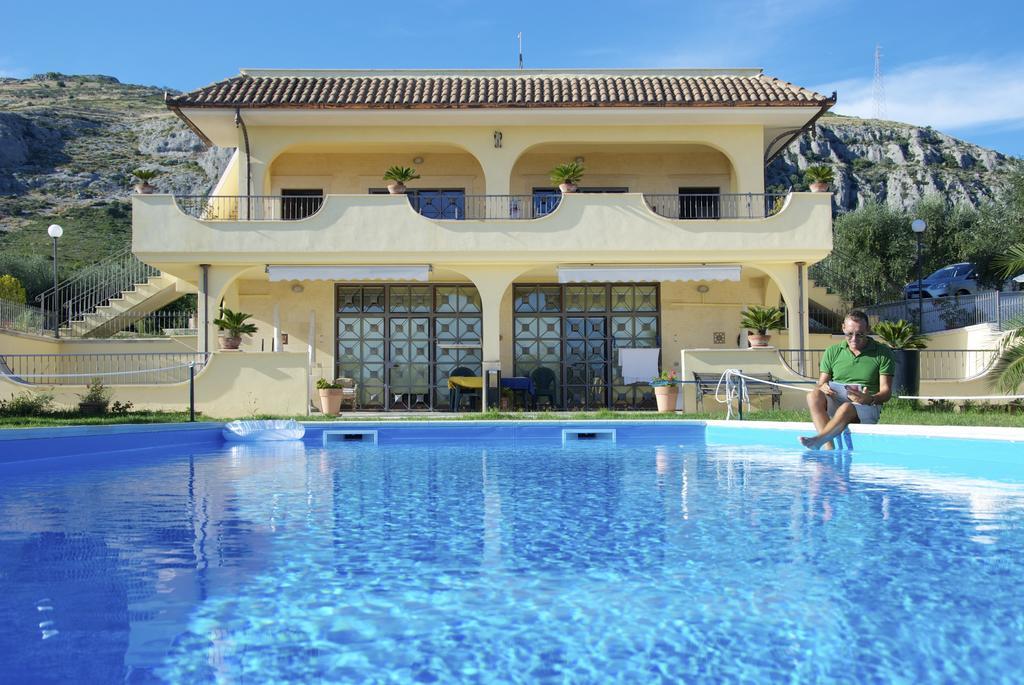 B&B Santa Lucia Manfredonia Exteriör bild