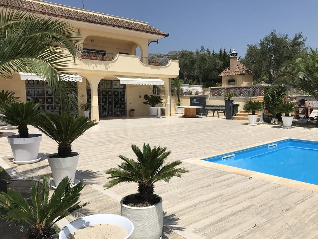 B&B Santa Lucia Manfredonia Exteriör bild